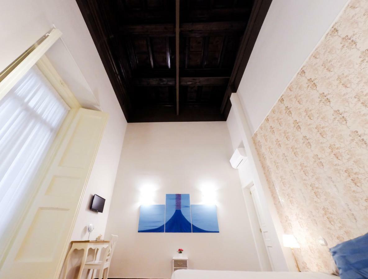 Domus Donnaregina Apartments ナポリ エクステリア 写真