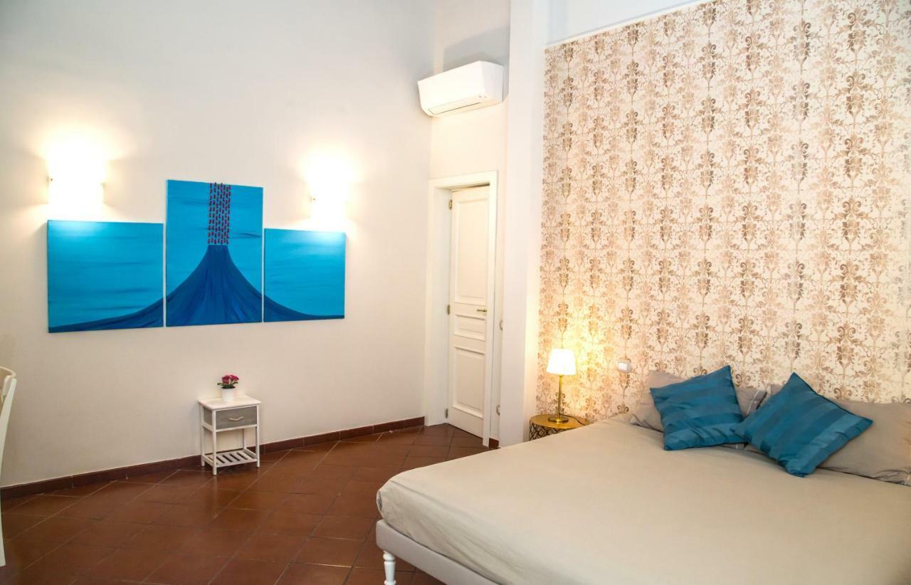 Domus Donnaregina Apartments ナポリ エクステリア 写真