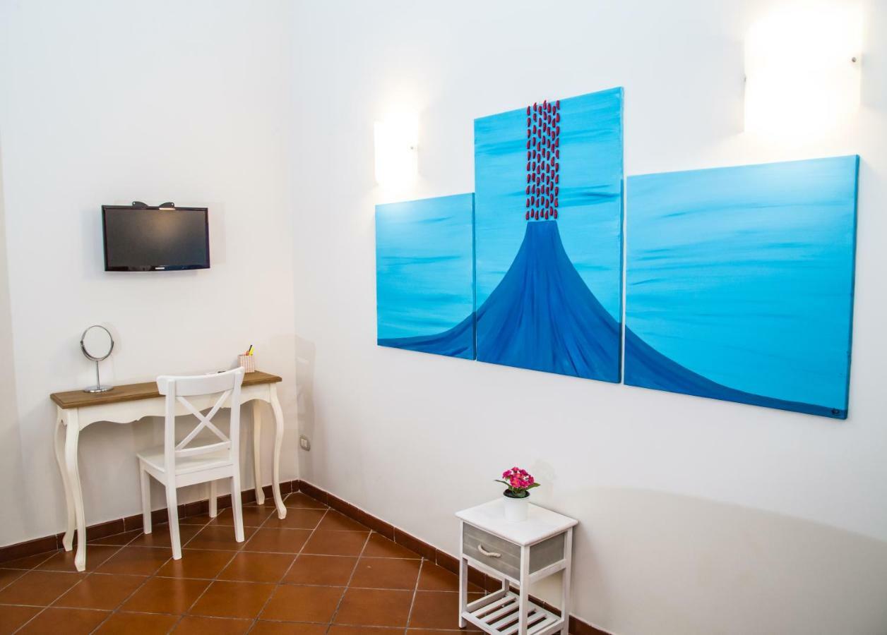 Domus Donnaregina Apartments ナポリ エクステリア 写真